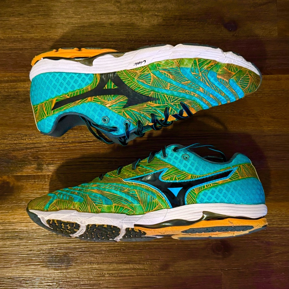 Mizuno Wave Sayonara - Men Size 10 Orange Teal Green Tropic Running DEAL READ
